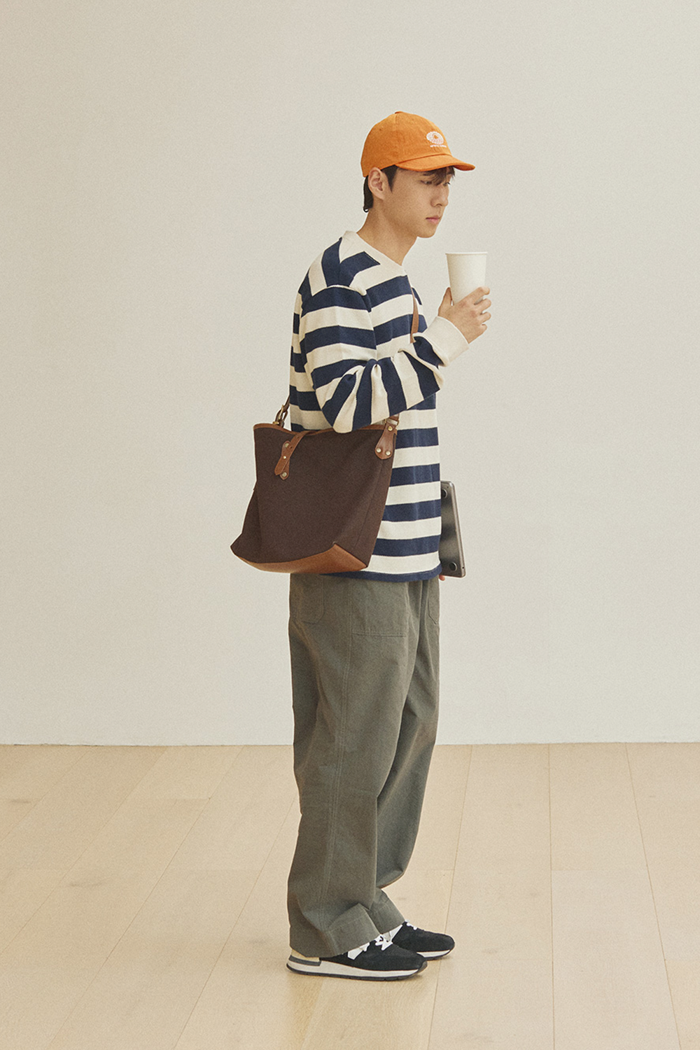 One Tuck Wide Fatigue Pants (Khaki)