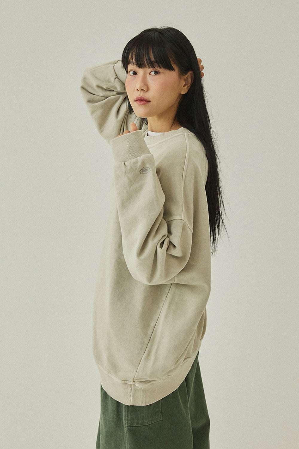 Pigment Sweatshirt (Cream)