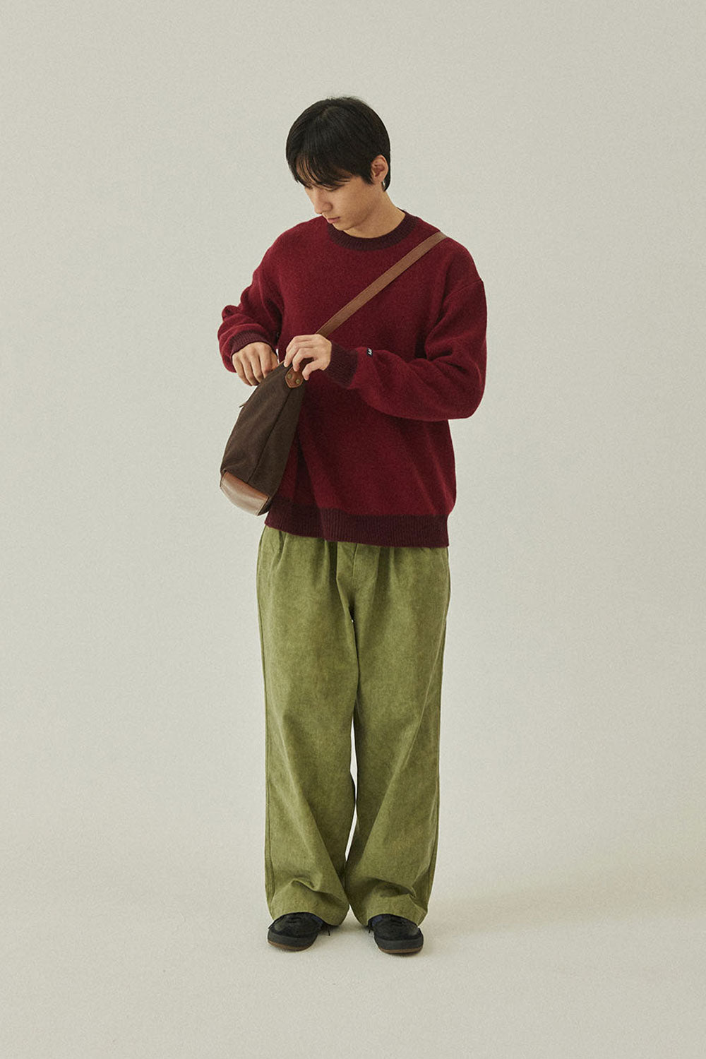 Pigment Two Tuck Wide Pants (Khaki)