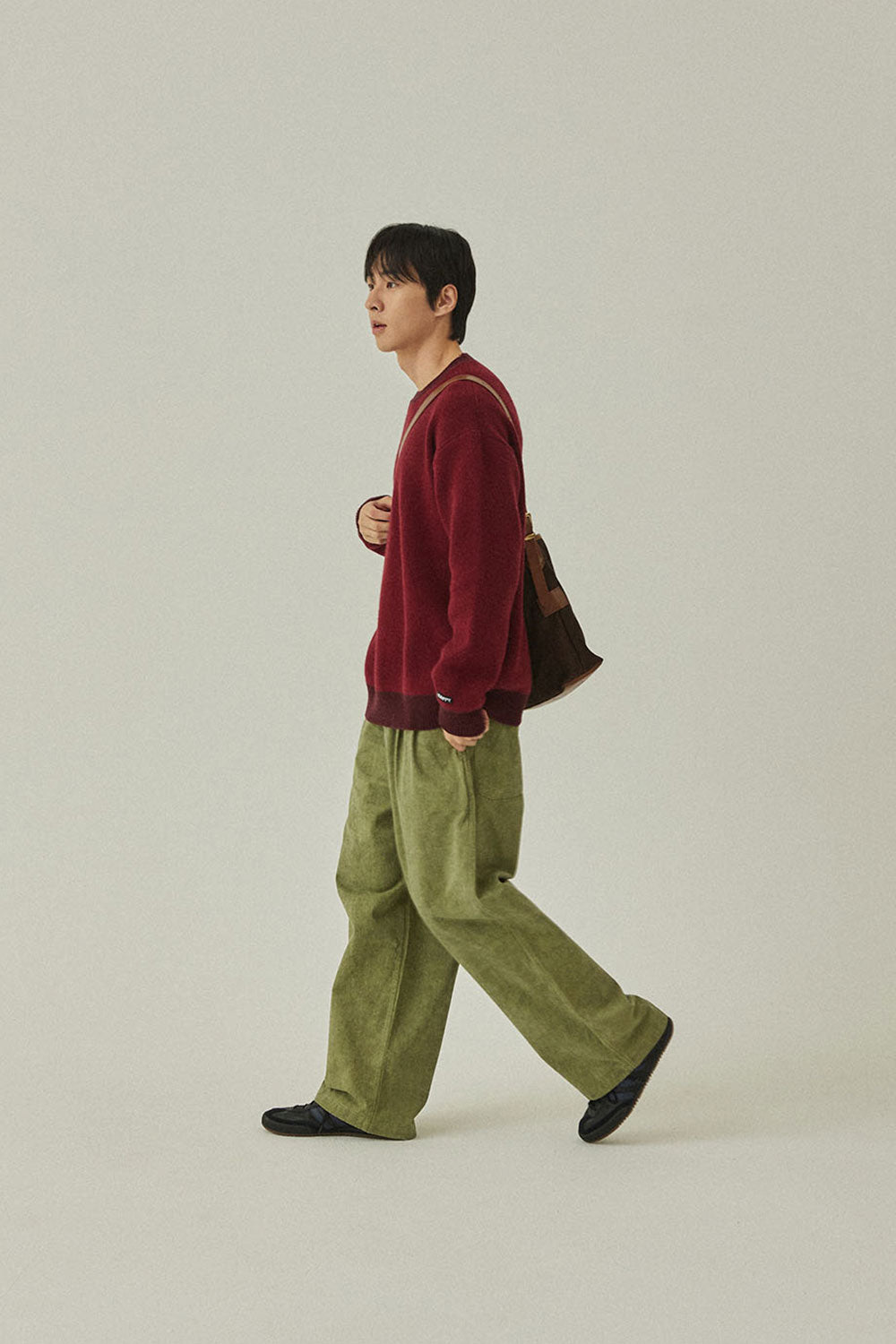 Pigment Two Tuck Wide Pants (Khaki)
