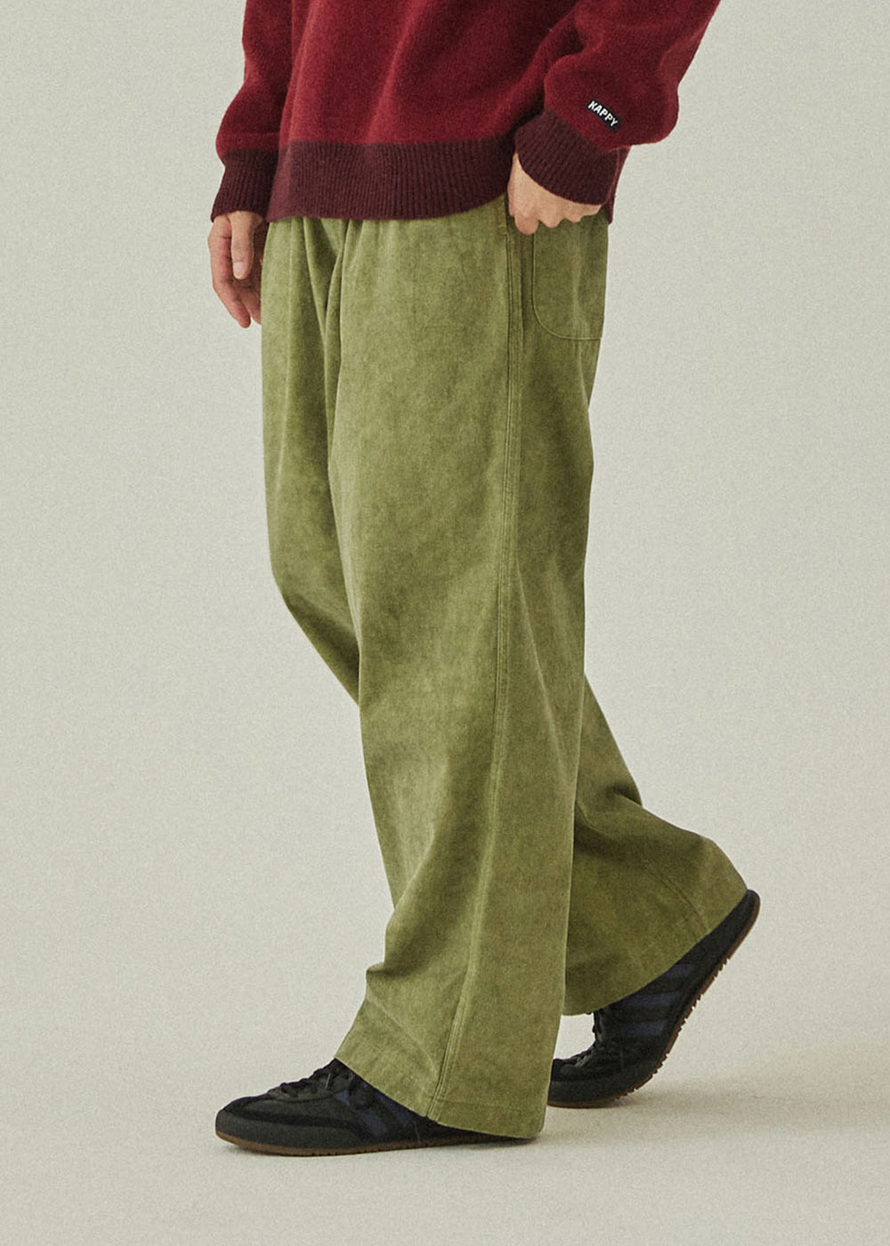 Pigment-Two-Tuck-Wide-Pants-_Khaki_-7.jpg