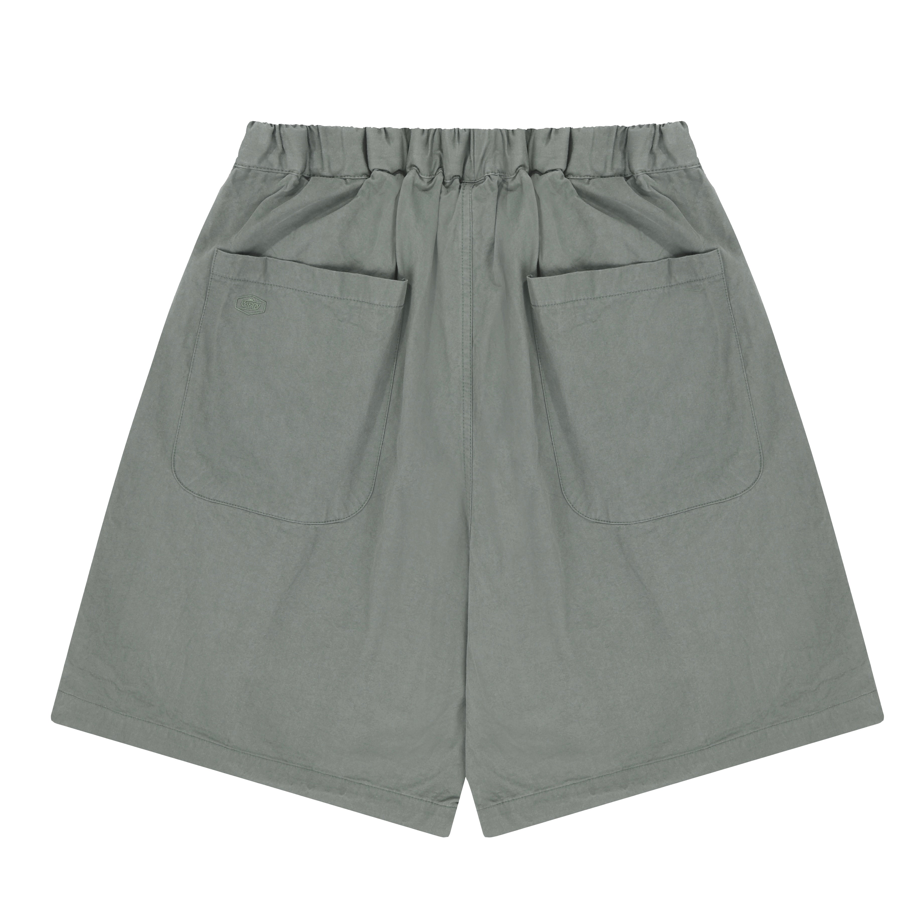 Two Tuck Wide Half Pants (Light Grey)