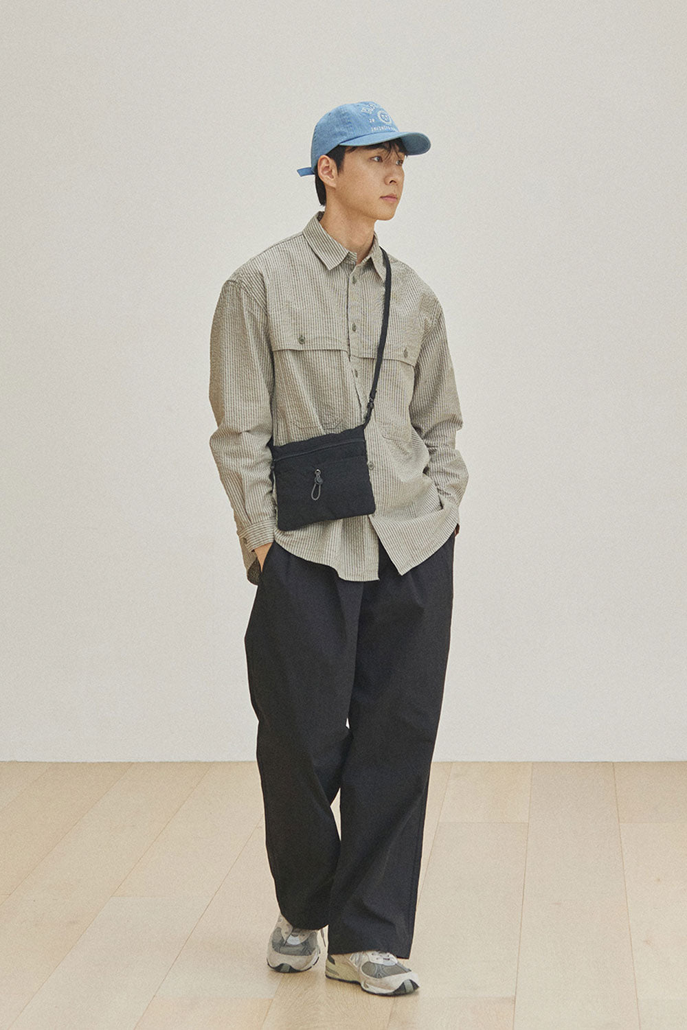 Two Tuck Wide CN Pants (Black)