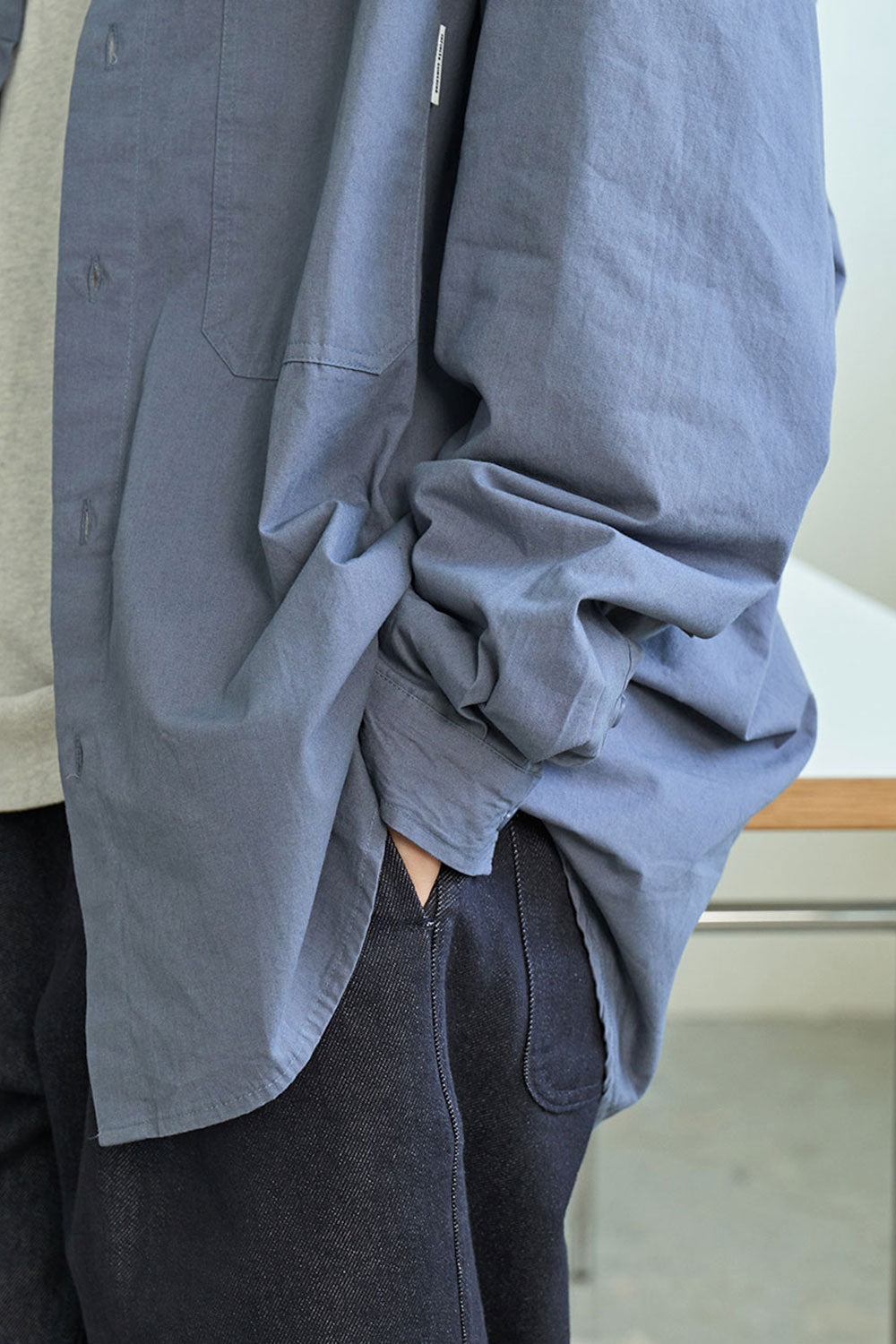 Two Tuck Wide Denim Pants (Deep Indigo)