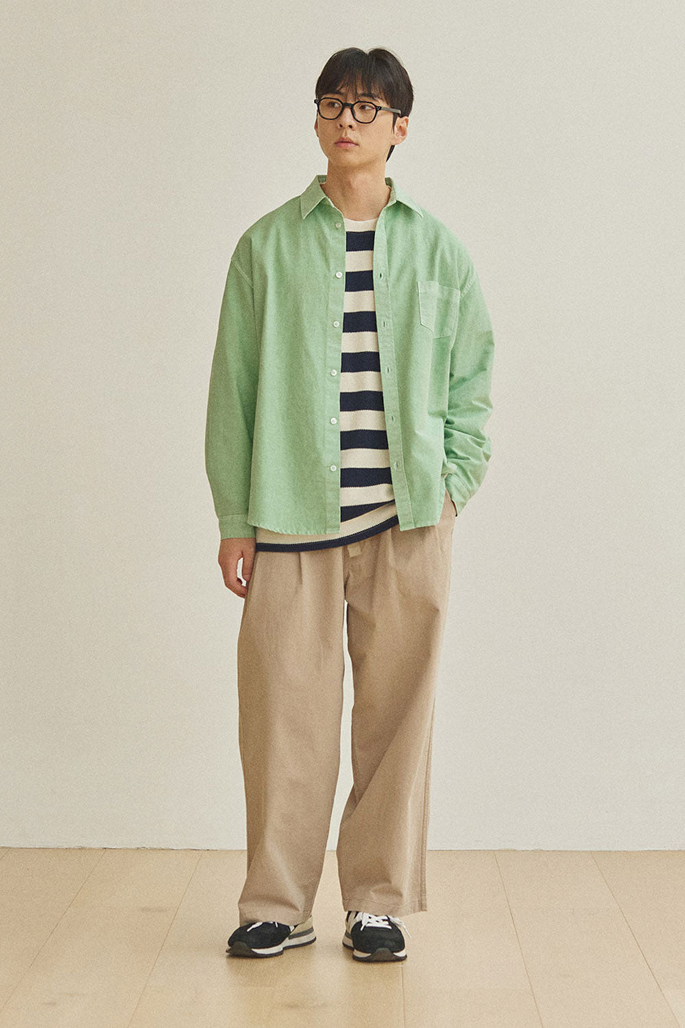 Two Tuck Wide Pants (Beige)