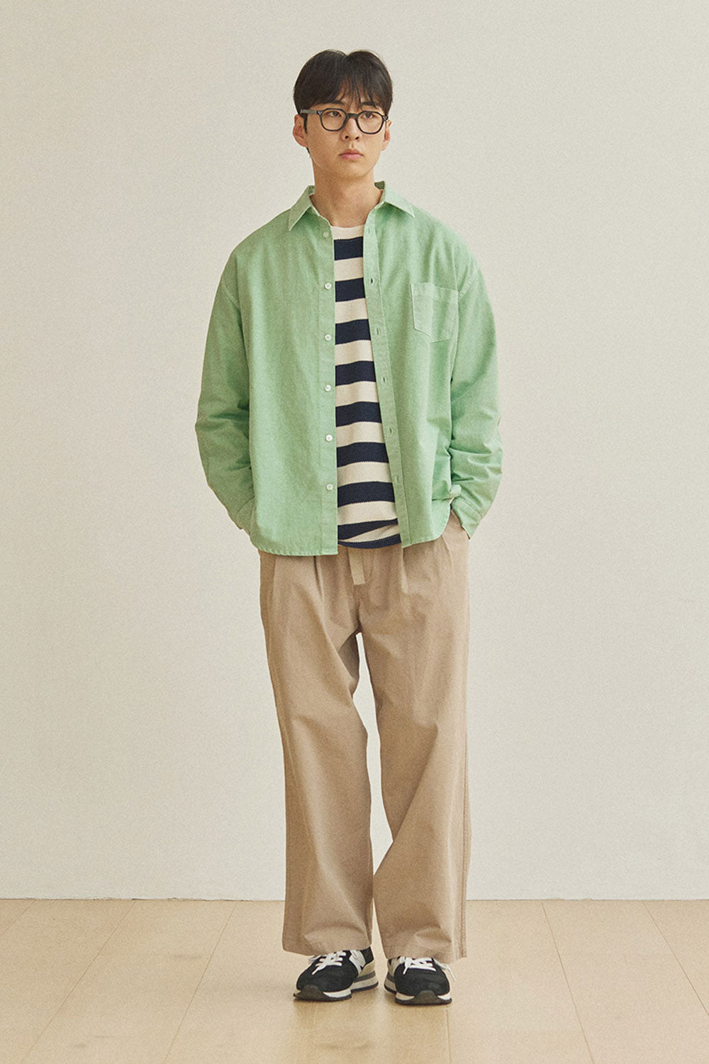 Two Tuck Wide Pants (Beige)