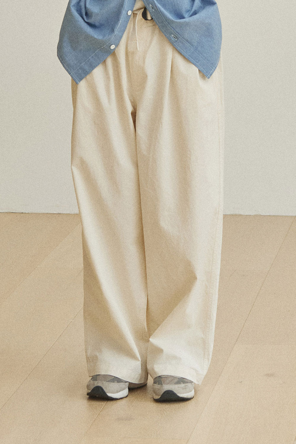 Two Tuck Wide Pants (Cream)