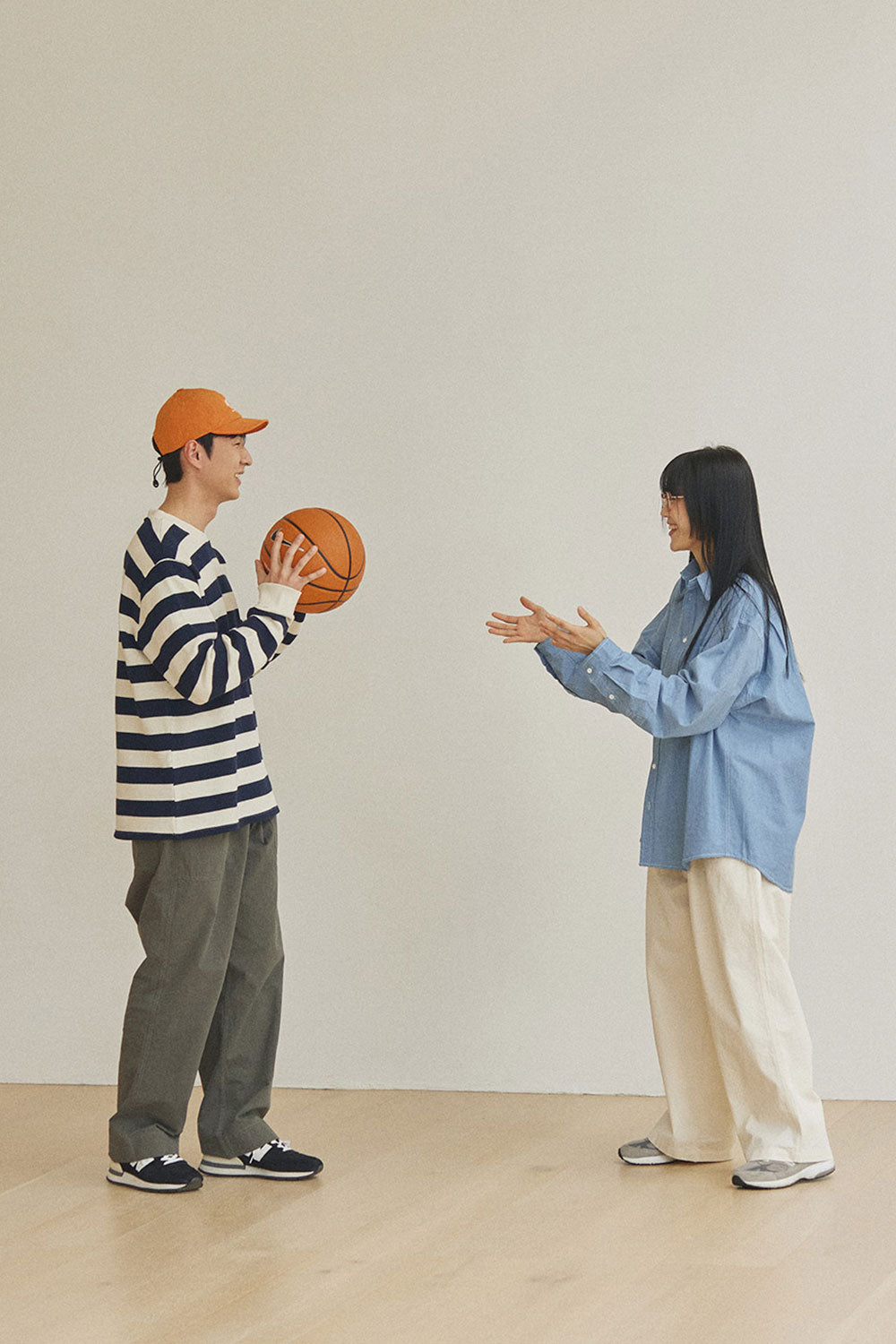 Two Tuck Wide Pants (Cream)