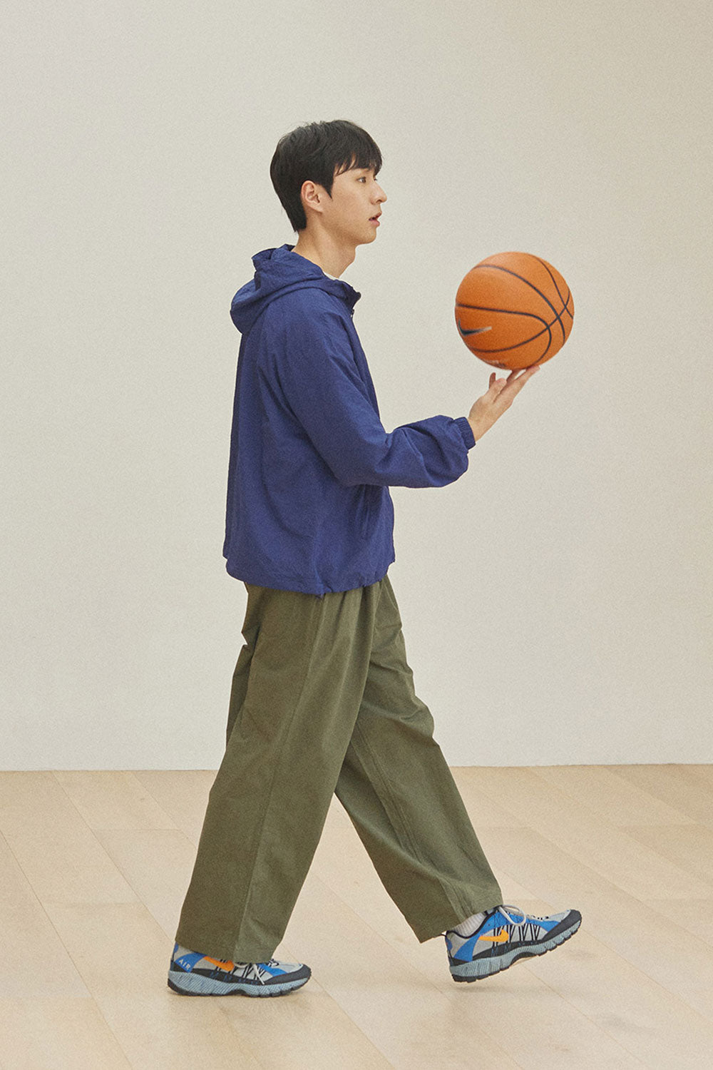 Two Tuck Wide Pants (Khaki)