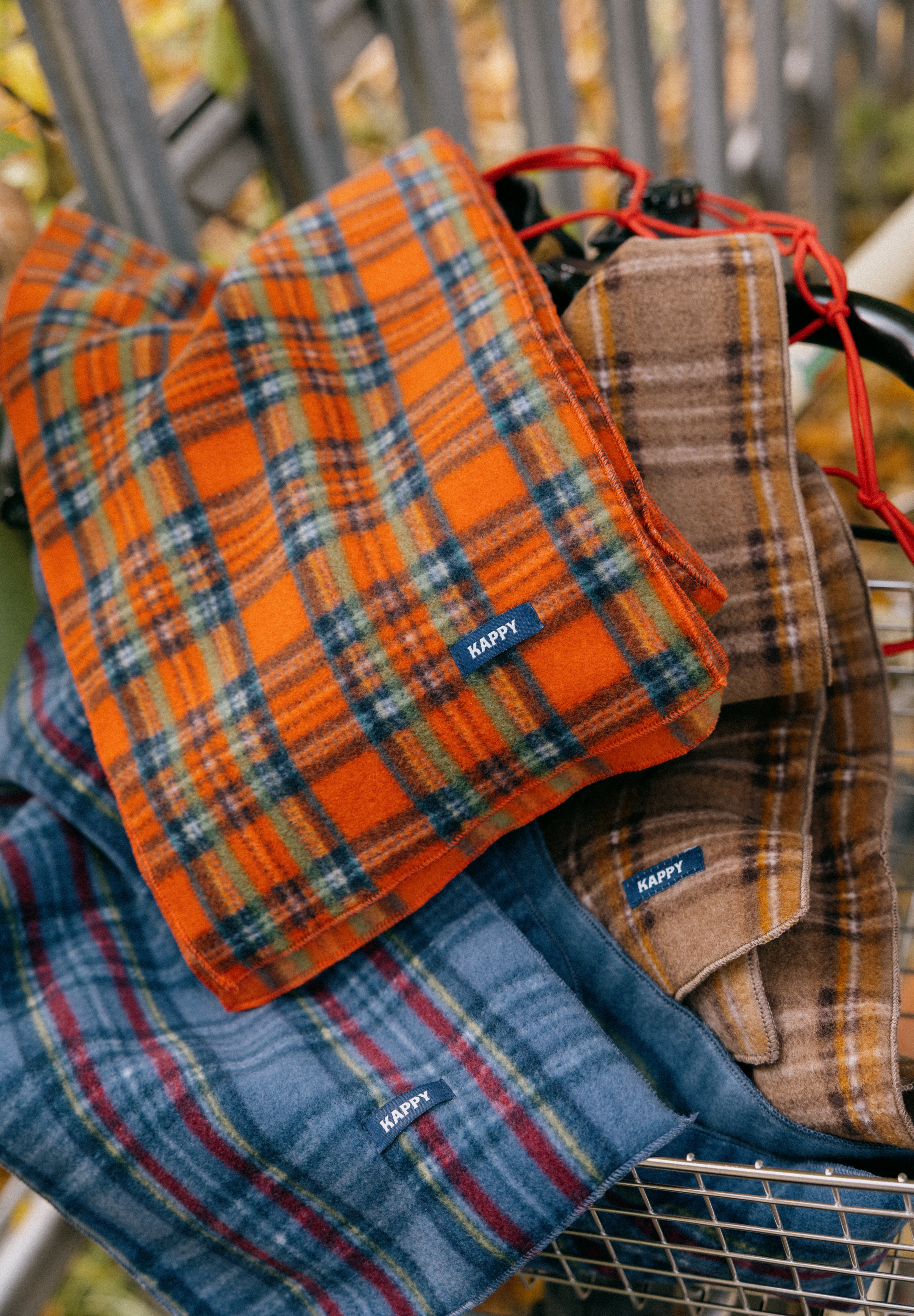 Kappy Fleece Check Muffler Blue
