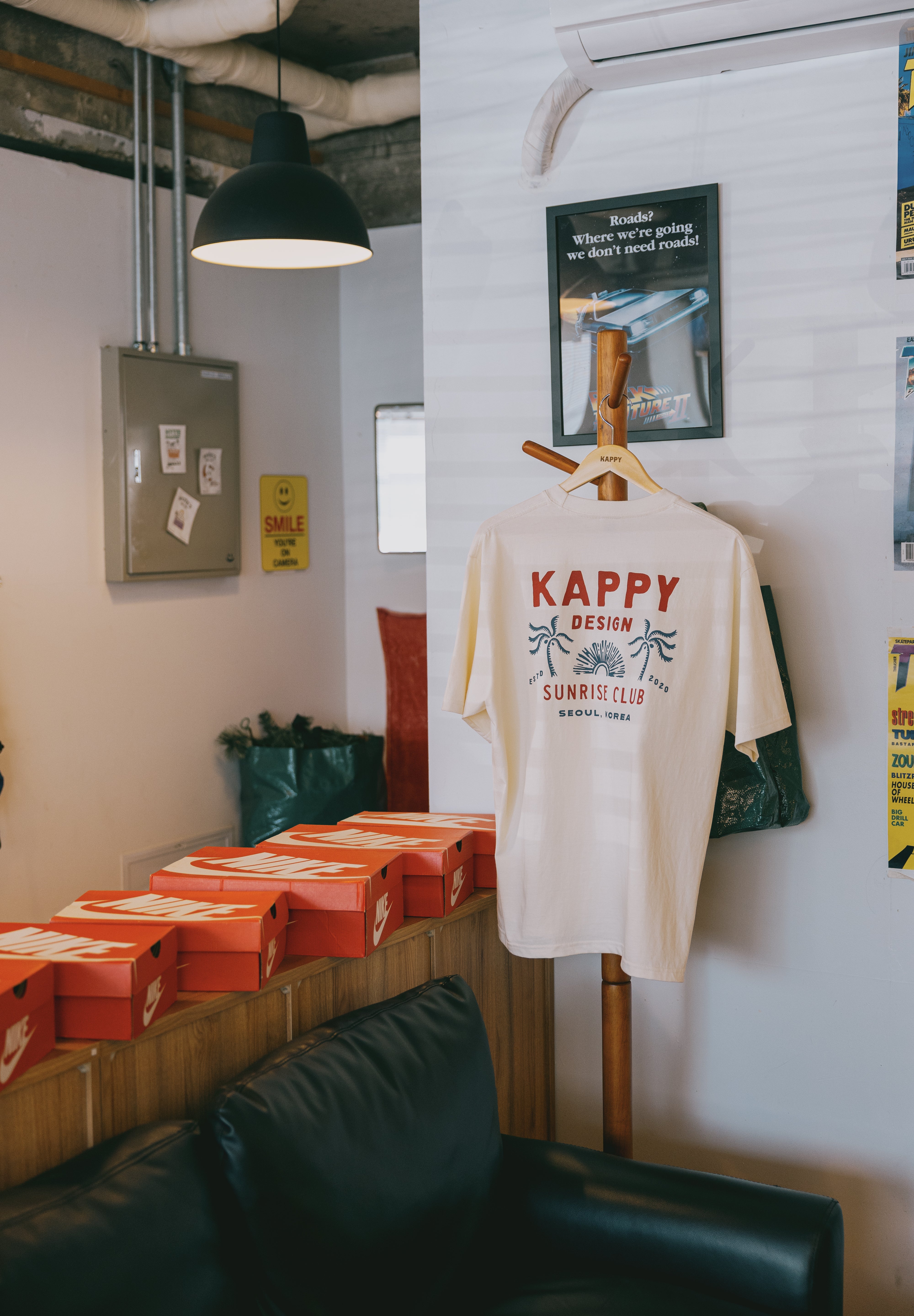 Palm Coast Half T-shirt (Cream)