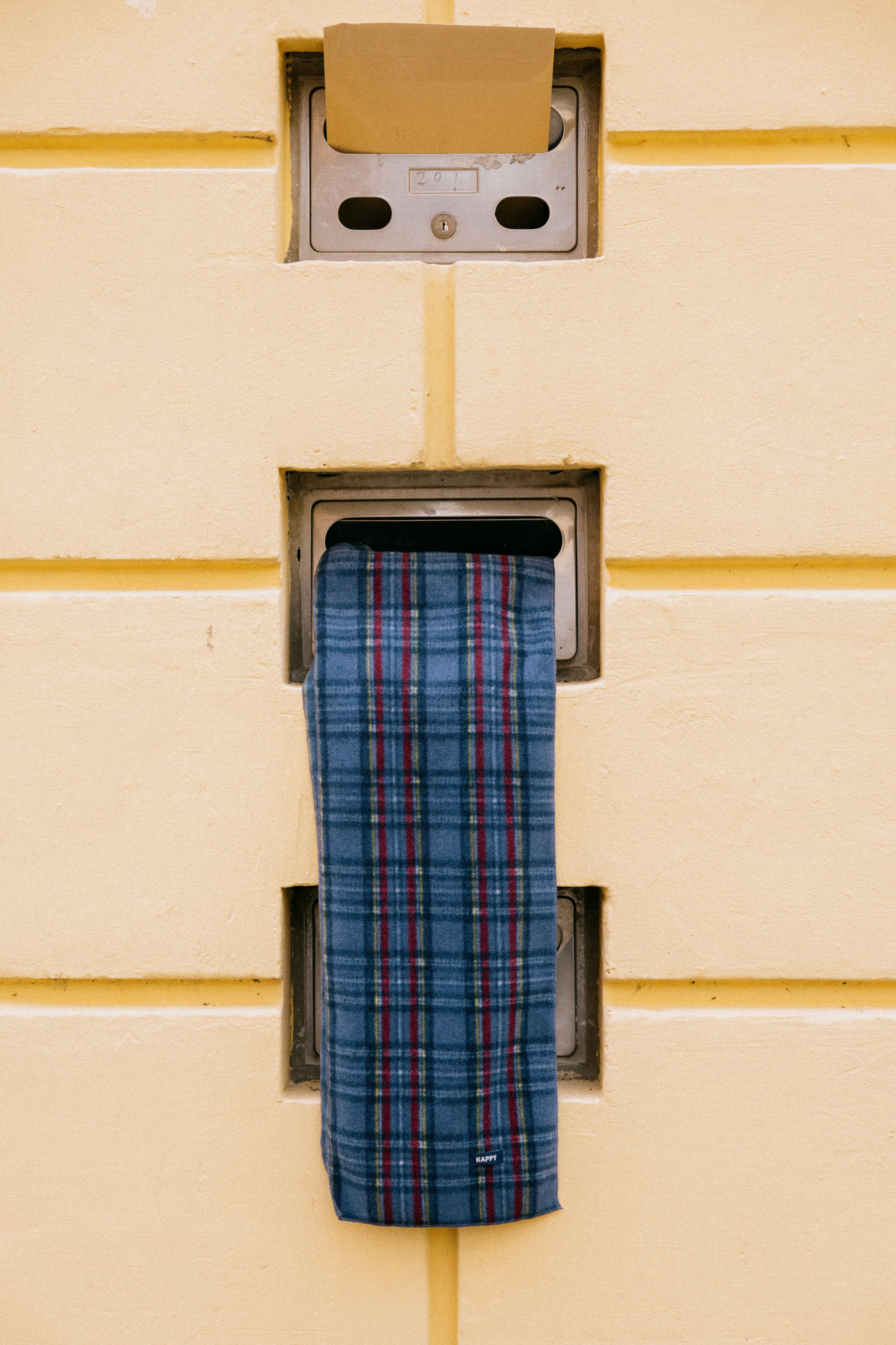 Kappy Fleece Check Muffler Blue